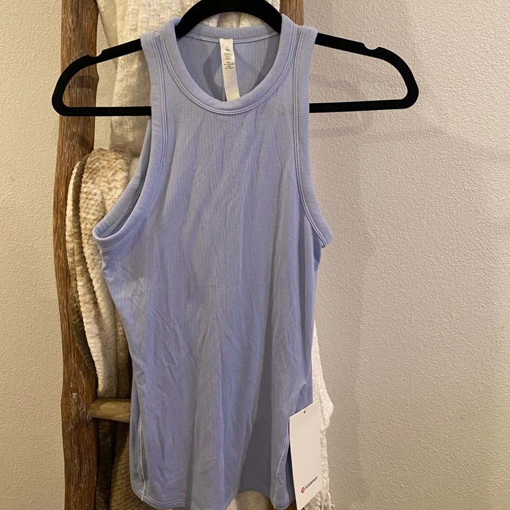 Lululemon hold tight tank